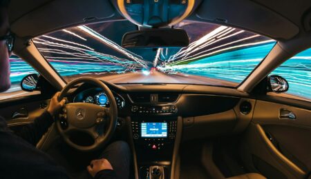 Výběr a údržba autodílů: Klíč k bezpečné a dlouhotrvající jízdě